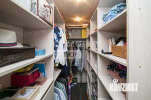 3-к квартира, вторичка, 67м2, 9/10 этаж