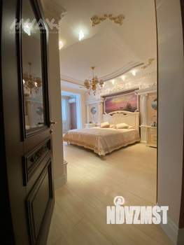 4-к квартира, вторичка, 118м2, 2/10 этаж