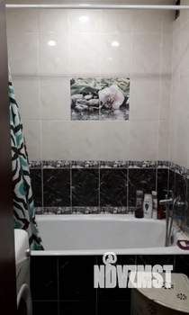 2-к квартира, вторичка, 45м2, 1/9 этаж