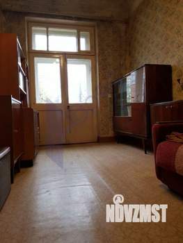 4-к квартира, вторичка, 102м2, 2/2 этаж