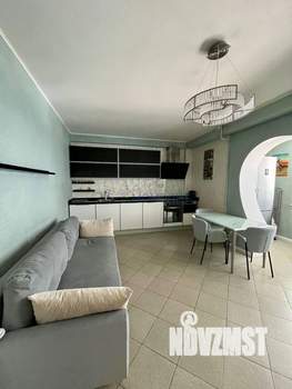 2-к квартира, вторичка, 80м2, 2/5 этаж