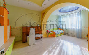 5-к квартира, вторичка, 213м2, 5/6 этаж