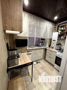 2-к квартира, вторичка, 42м2, 1/5 этаж