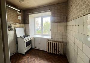 2-к квартира, вторичка, 43м2, 1/5 этаж