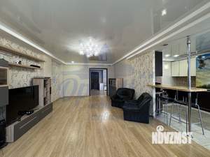 3-к квартира, вторичка, 107м2, 10/17 этаж