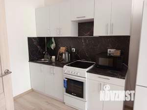 1-к квартира, сданный дом, 37м2, 17/23 этаж