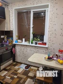 2-к квартира, вторичка, 46м2, 3/5 этаж