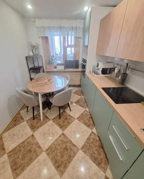 3-к квартира, вторичка, 72м2, 10/10 этаж