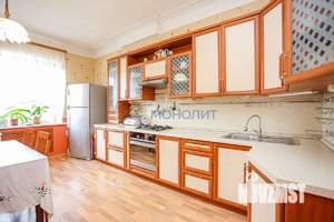 4-к квартира, вторичка, 101м2, 2/4 этаж