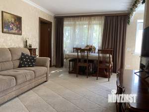 2-к квартира, вторичка, 42м2, 4/5 этаж