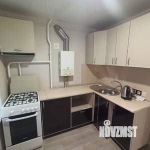 2-к квартира, вторичка, 43м2, 1/5 этаж