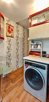 3-к квартира, вторичка, 57м2, 1/5 этаж