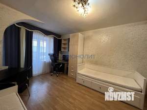 3-к квартира, вторичка, 94м2, 9/9 этаж