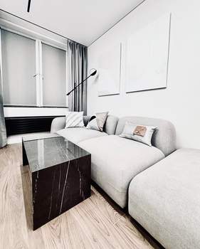 3-к квартира, вторичка, 80м2, 2/17 этаж