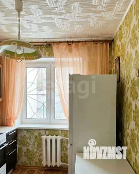 2-к квартира, вторичка, 42м2, 1/5 этаж