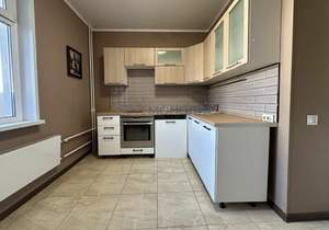 1-к квартира, вторичка, 42м2, 7/10 этаж