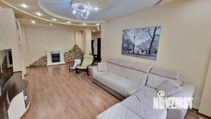 3-к квартира, вторичка, 108м2, 1/10 этаж