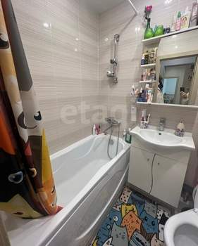 2-к квартира, вторичка, 46м2, 8/10 этаж