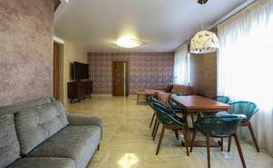 2-к квартира, вторичка, 72м2, 3/10 этаж