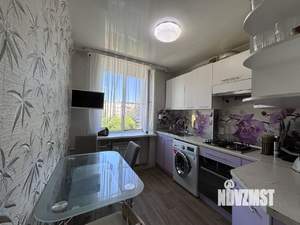2-к квартира, вторичка, 50м2, 3/3 этаж