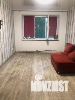 2-к квартира, вторичка, 42м2, 4/5 этаж
