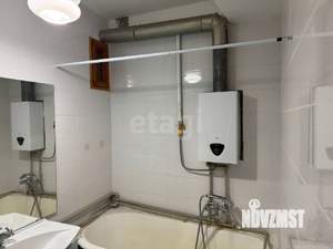 2-к квартира, вторичка, 38м2, 1/4 этаж
