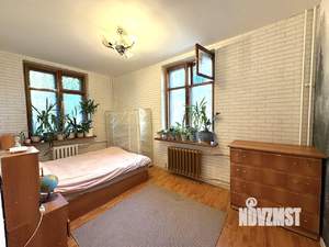 4-к квартира, вторичка, 79м2, 1/3 этаж