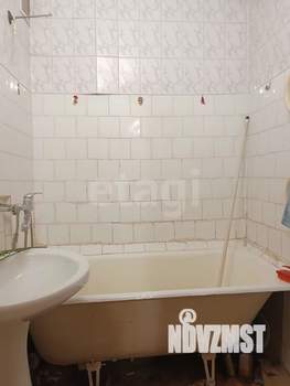 2-к квартира, вторичка, 45м2, 1/9 этаж