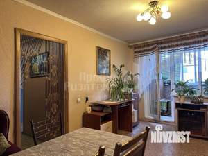 3-к квартира, вторичка, 52м2, 9/9 этаж