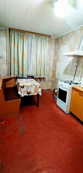 4-к квартира, вторичка, 80м2, 3/10 этаж