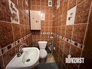 2-к квартира, вторичка, 66м2, 1/10 этаж