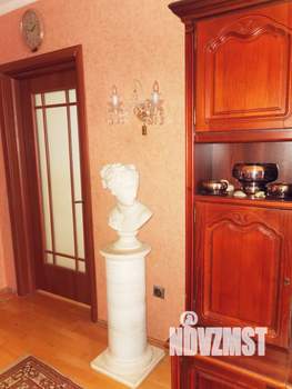 3-к квартира, вторичка, 97м2, 7/9 этаж