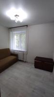 2-к квартира, вторичка, 42м2, 1/3 этаж