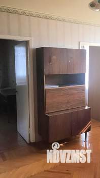 4-к квартира, вторичка, 64м2, 1/5 этаж