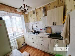 4-к квартира, вторичка, 63м2, 1/3 этаж