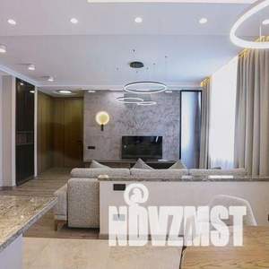 2-к квартира, вторичка, 74м2, 3/7 этаж