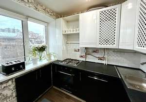 2-к квартира, вторичка, 42м2, 4/5 этаж