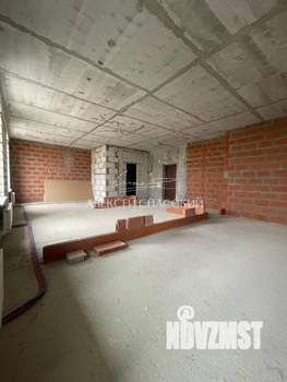 Студия квартира, вторичка, 65м2, 6/6 этаж