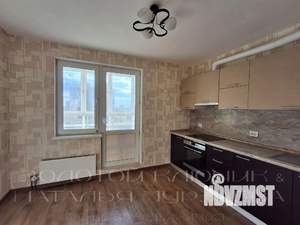 2-к квартира, вторичка, 66м2, 10/17 этаж