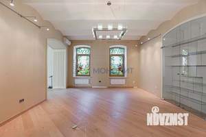 5-к квартира, вторичка, 322м2, 2/4 этаж