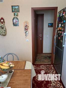 2-к квартира, вторичка, 53м2, 1/3 этаж