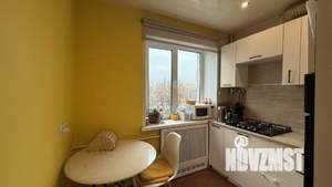 2-к квартира, вторичка, 42м2, 3/5 этаж