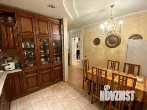 3-к квартира, вторичка, 97м2, 7/9 этаж