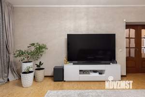 3-к квартира, вторичка, 101м2, 2/9 этаж