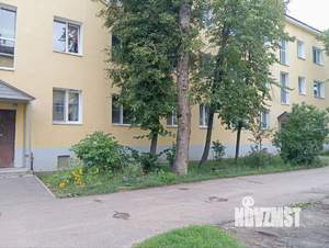3-к квартира, вторичка, 54м2, 3/3 этаж