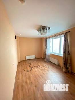 4-к квартира, вторичка, 98м2, 8/19 этаж