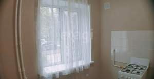 2-к квартира, вторичка, 42м2, 1/5 этаж