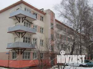 3-к квартира, вторичка, 62м2, 1/4 этаж