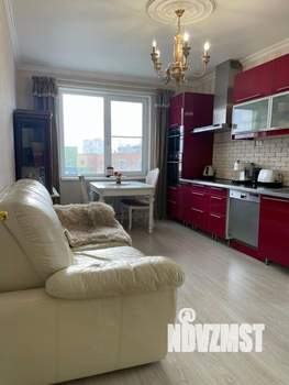 2-к квартира, вторичка, 67м2, 11/17 этаж