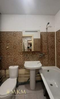 2-к квартира, вторичка, 53м2, 1/10 этаж